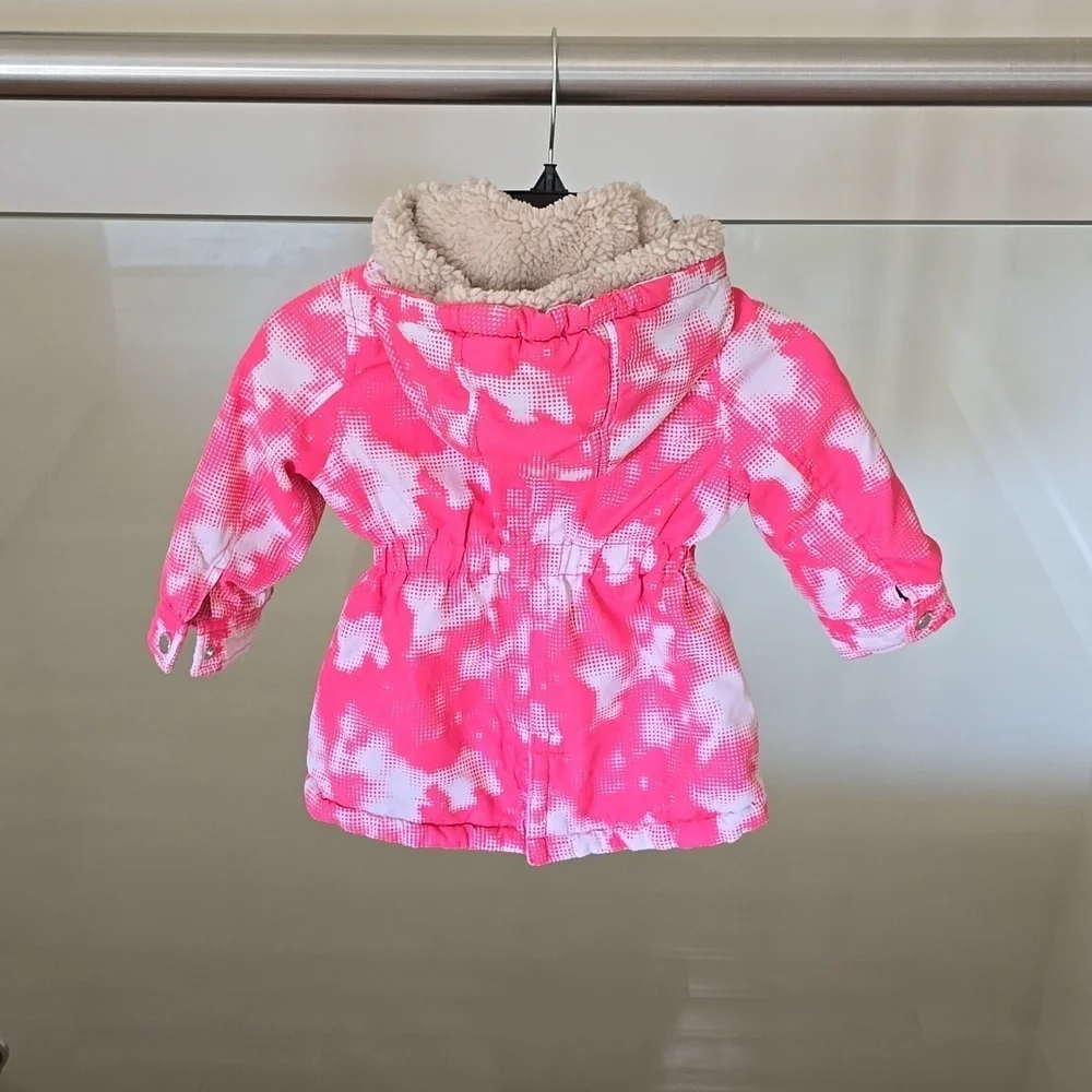 Girl's jacket. Size 2T